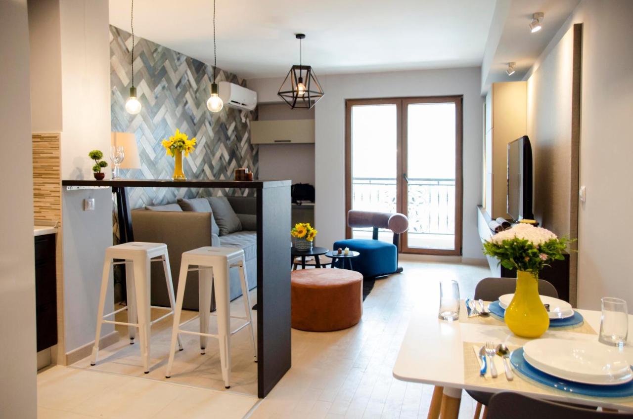 Stylish Studio, Centre - Private Parking - Panoramic Views *