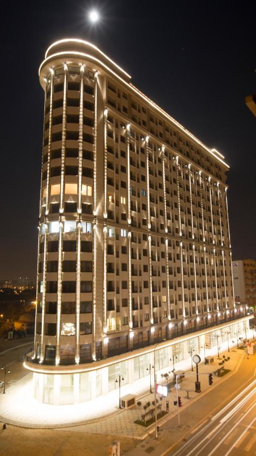 Stylish Studio, Centre - Private Parking - Panoramic Views